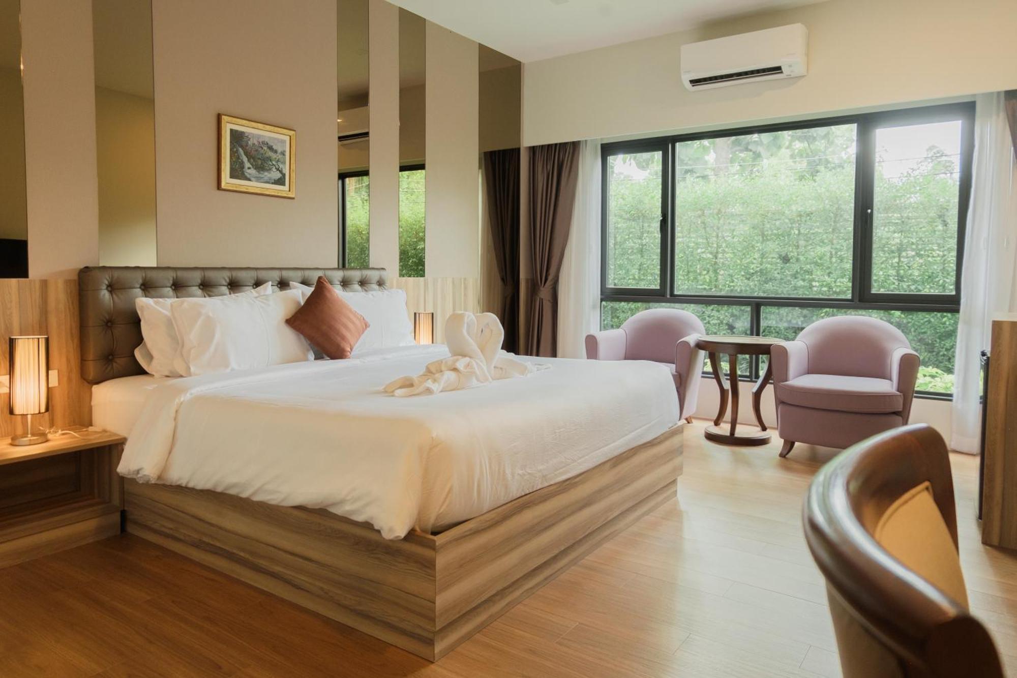 Sukruethai Hotel Chiang Mai - โรงแรมสุขฤทัย เชียงใหม่ — Photos 1